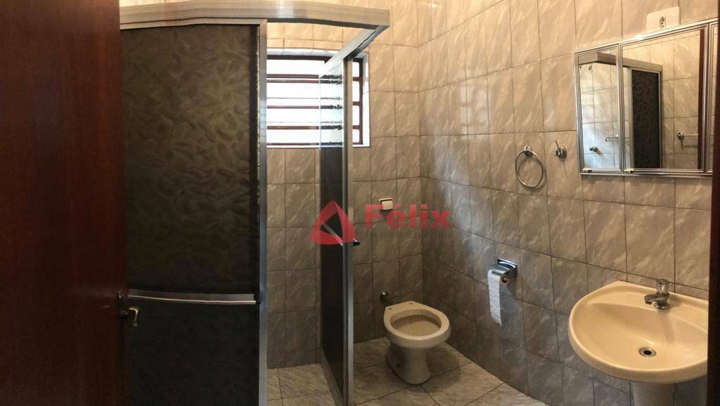 Casa à venda com 2 quartos, 256m² - Foto 7