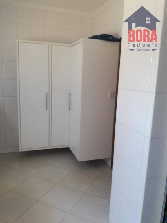 Casa de Condomínio à venda com 5 quartos, 359m² - Foto 30