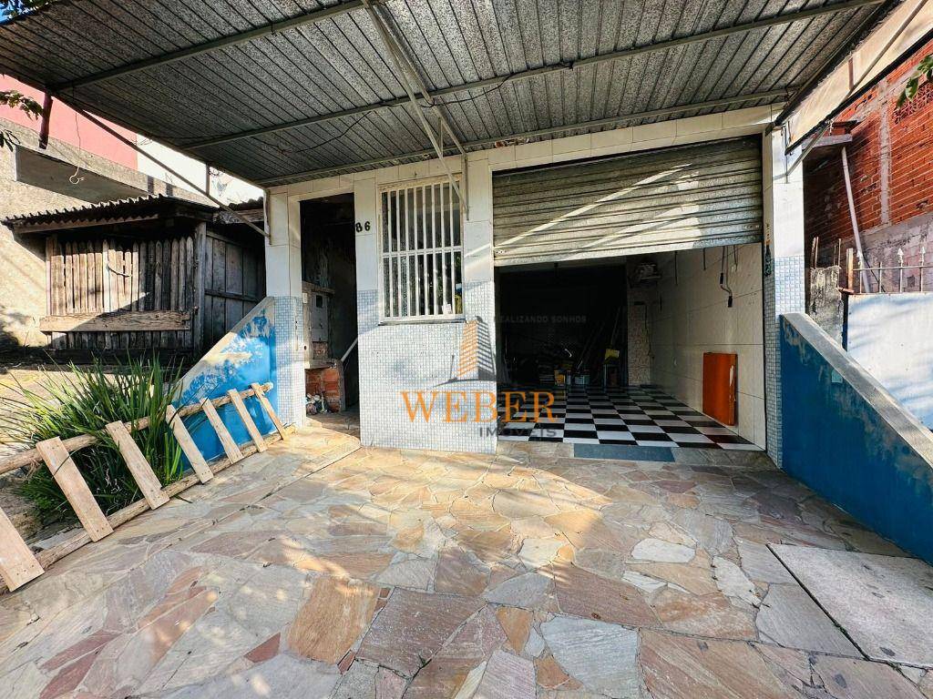 Sobrado à venda com 3 quartos, 200m² - Foto 2