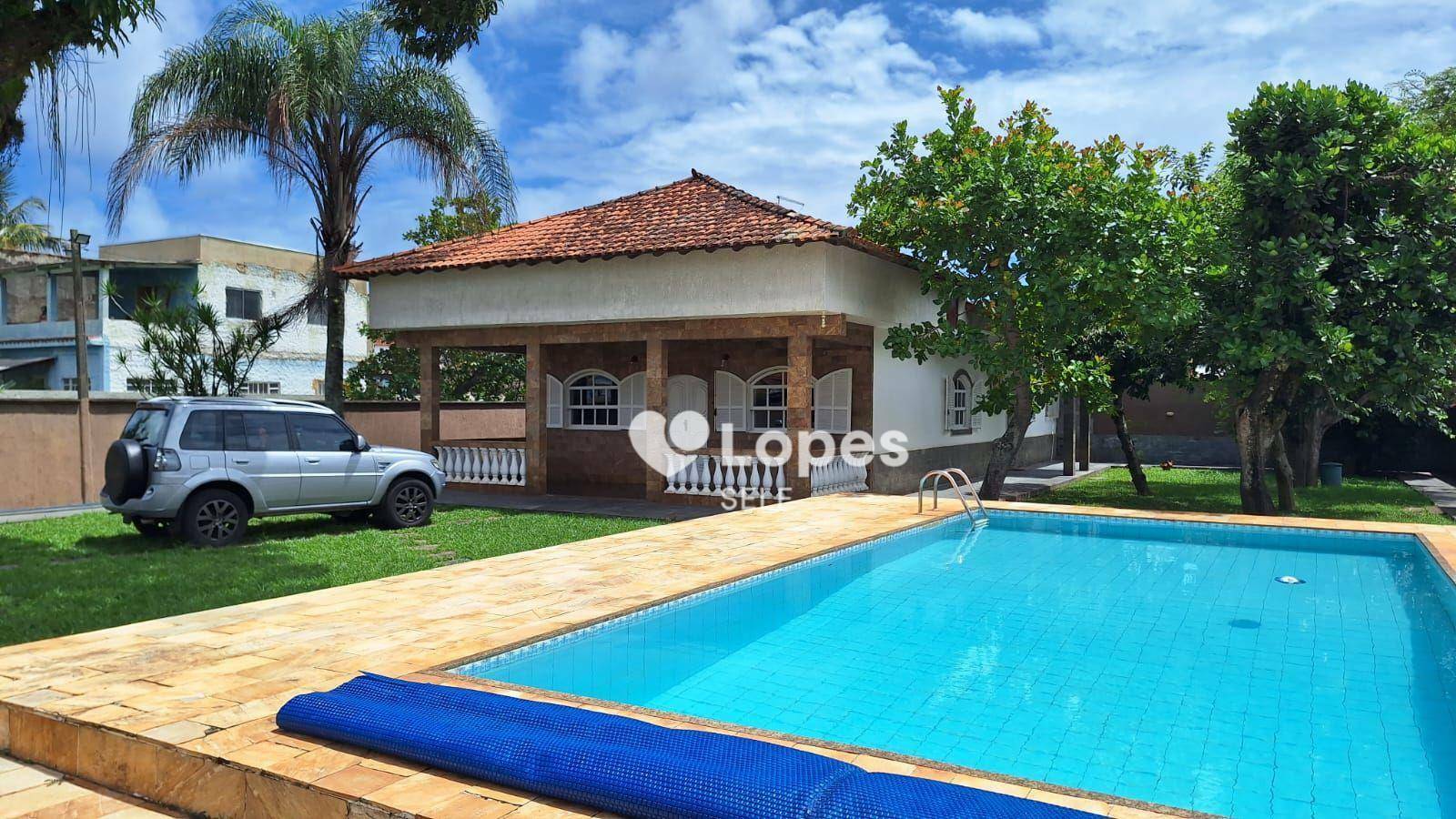 Casa à venda com 2 quartos, 242m² - Foto 2