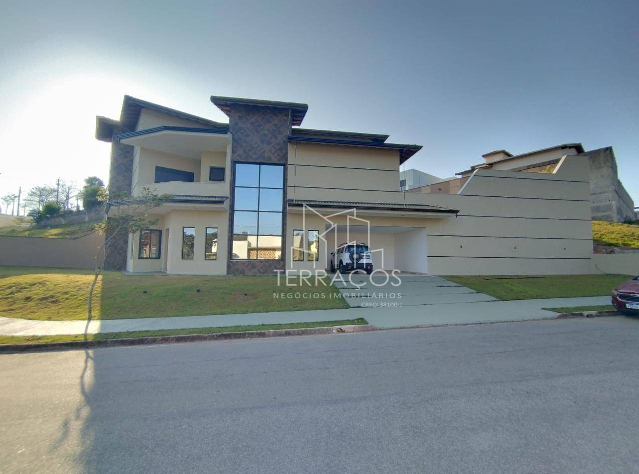 Sobrado, 3 quartos, 270 m² - Foto 1