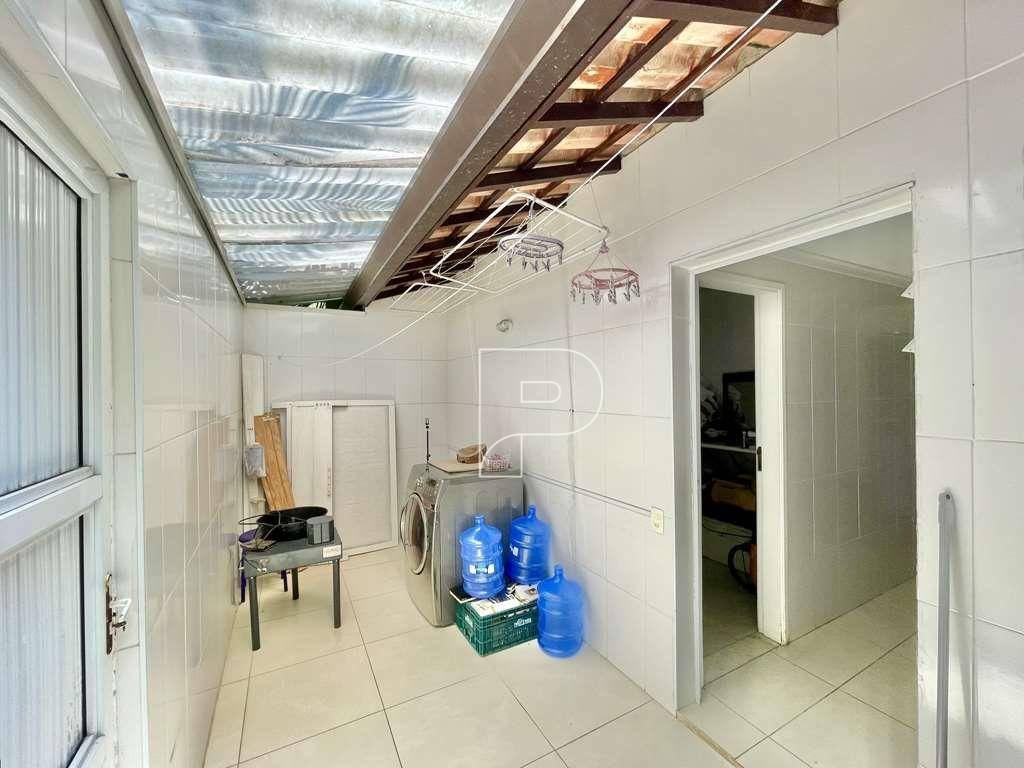 Casa de Condomínio à venda com 4 quartos, 282m² - Foto 30