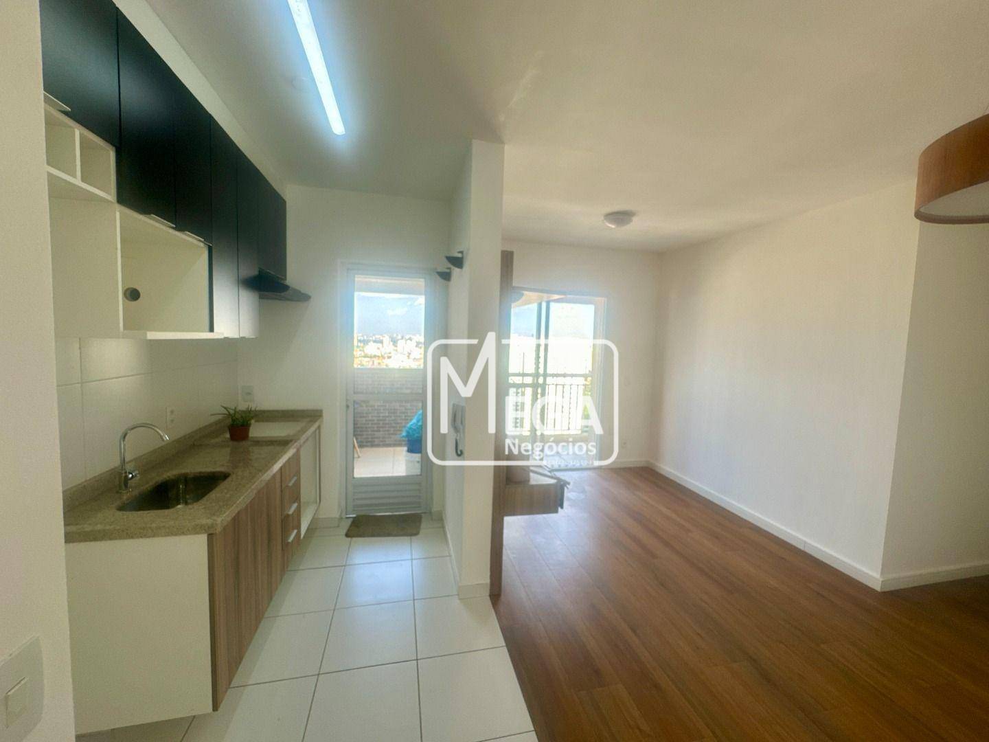 Apartamento à venda com 1 quarto, 58m² - Foto 2