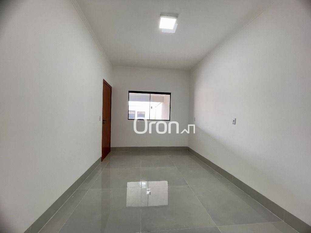 Casa à venda com 3 quartos, 208m² - Foto 6