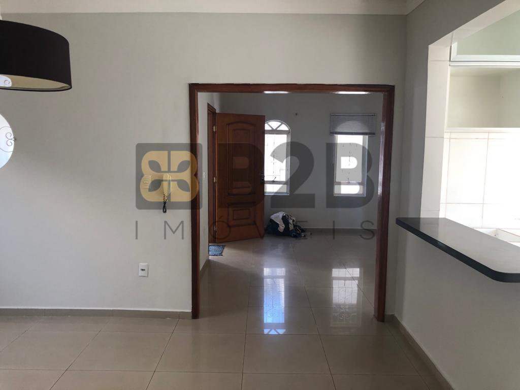 Casa à venda com 4 quartos, 140m² - Foto 7