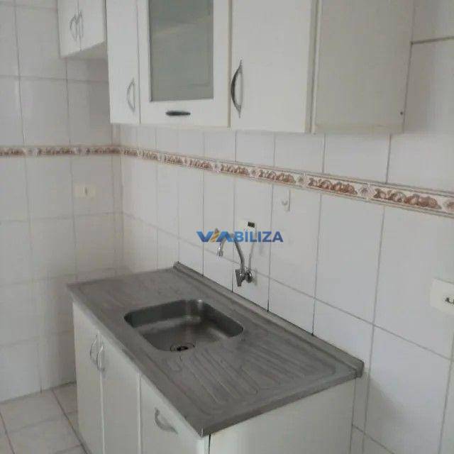 Apartamento à venda com 3 quartos, 64m² - Foto 4