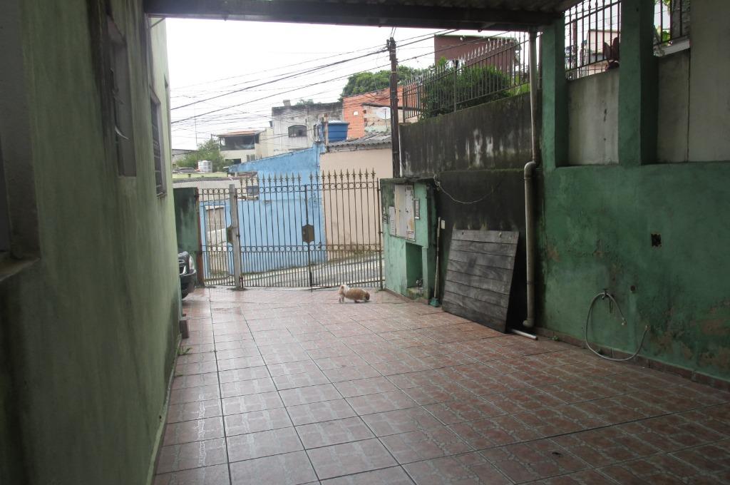 Sobrado à venda com 2 quartos, 305m² - Foto 4