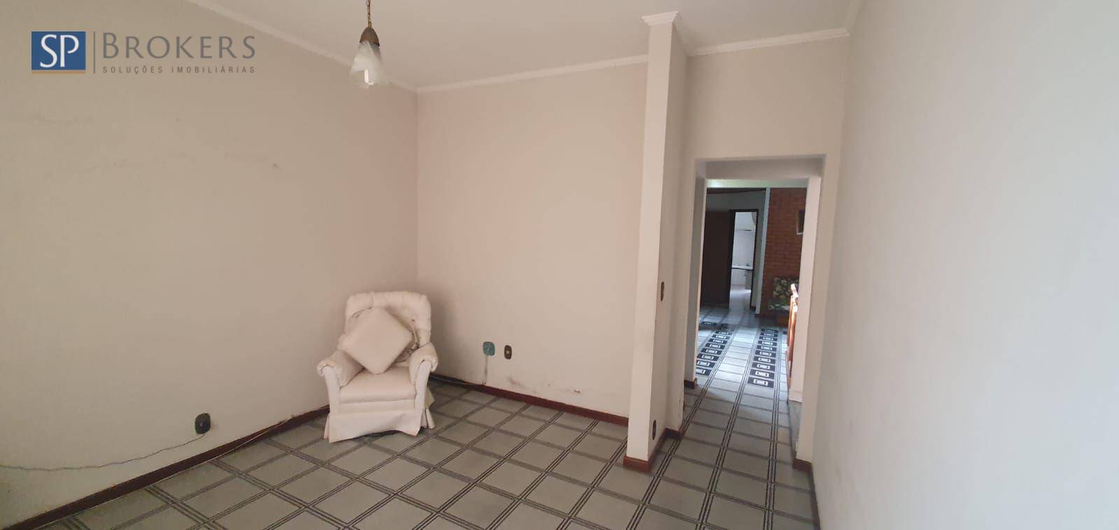 Casa à venda com 5 quartos, 350m² - Foto 9