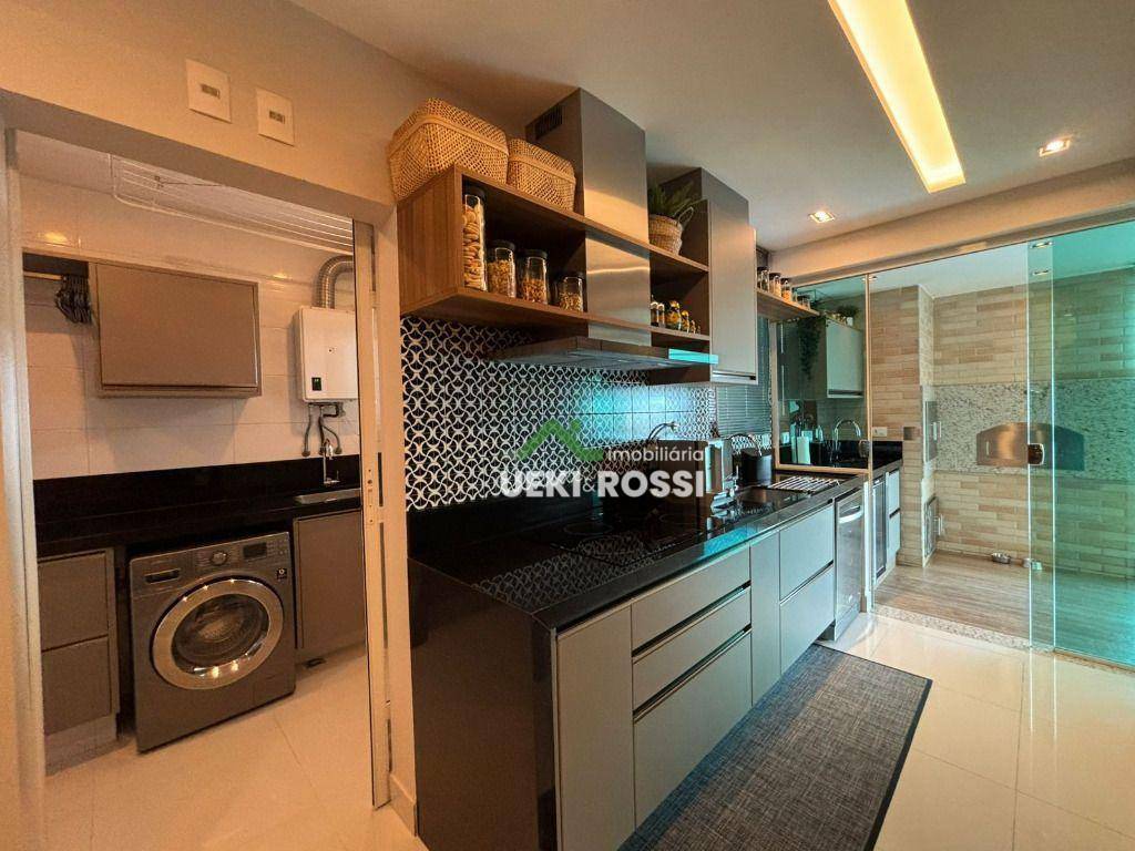 Apartamento à venda com 3 quartos, 165m² - Foto 32