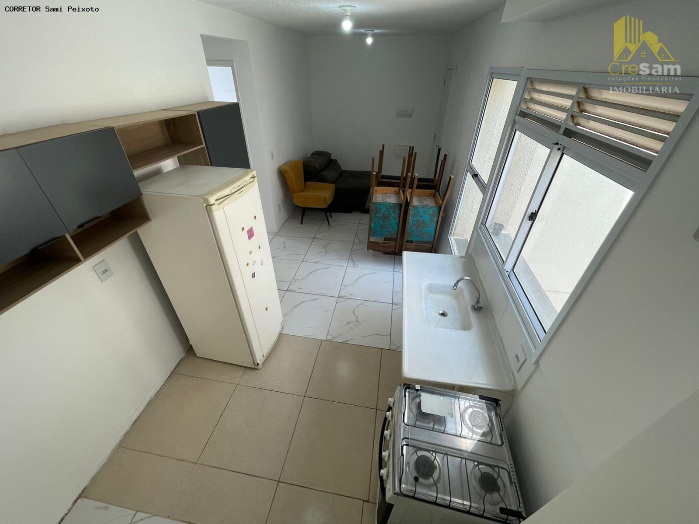 Apartamento para alugar com 2 quartos, 39m² - Foto 1