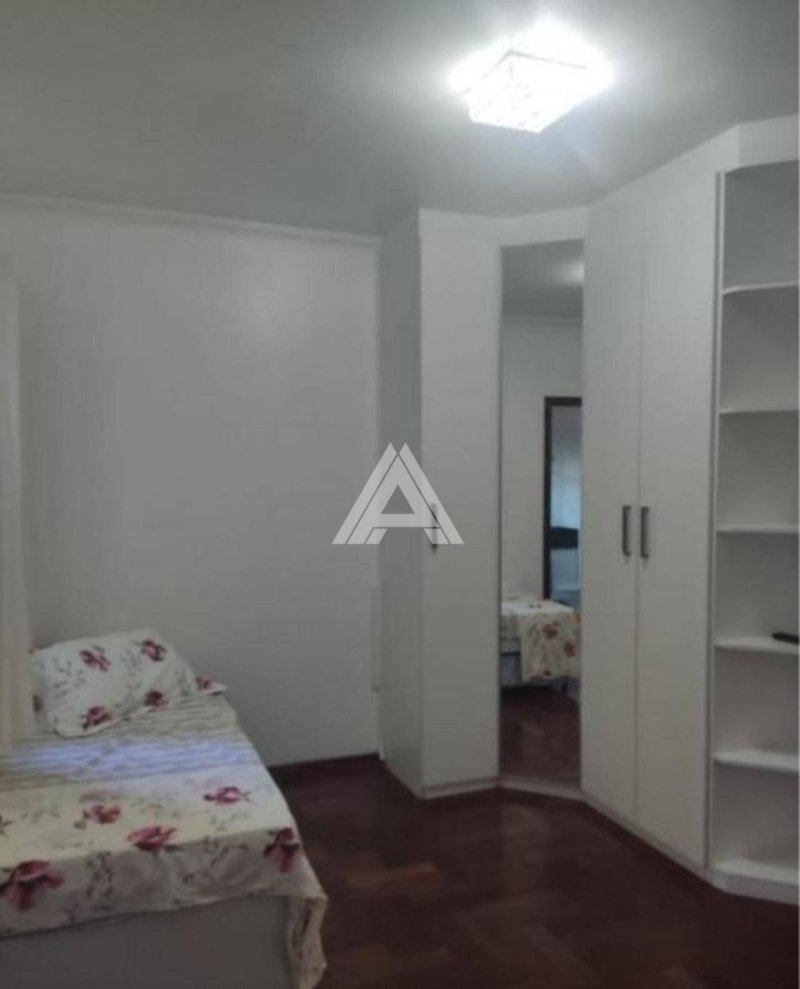 Sobrado à venda com 4 quartos, 400m² - Foto 16