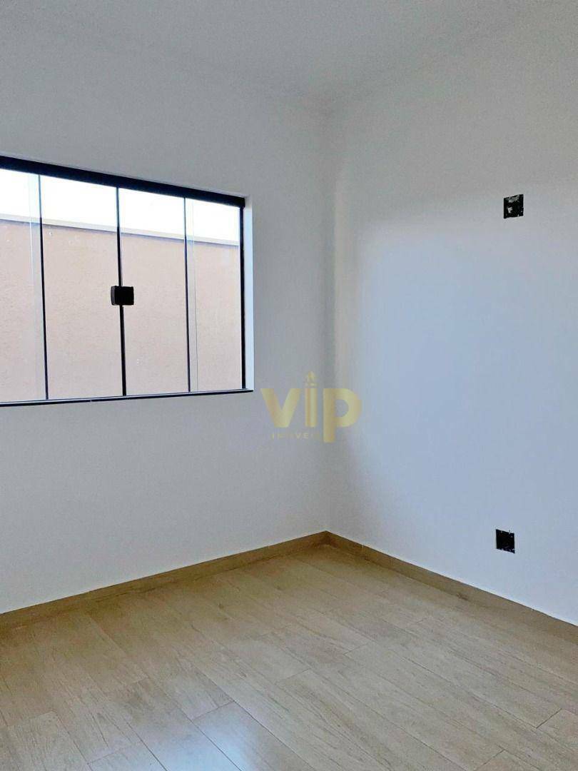 Casa à venda com 3 quartos, 200M2 - Foto 6