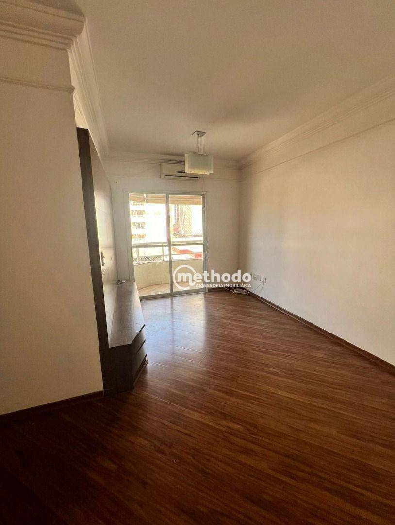 Apartamento para alugar com 3 quartos, 82m² - Foto 2