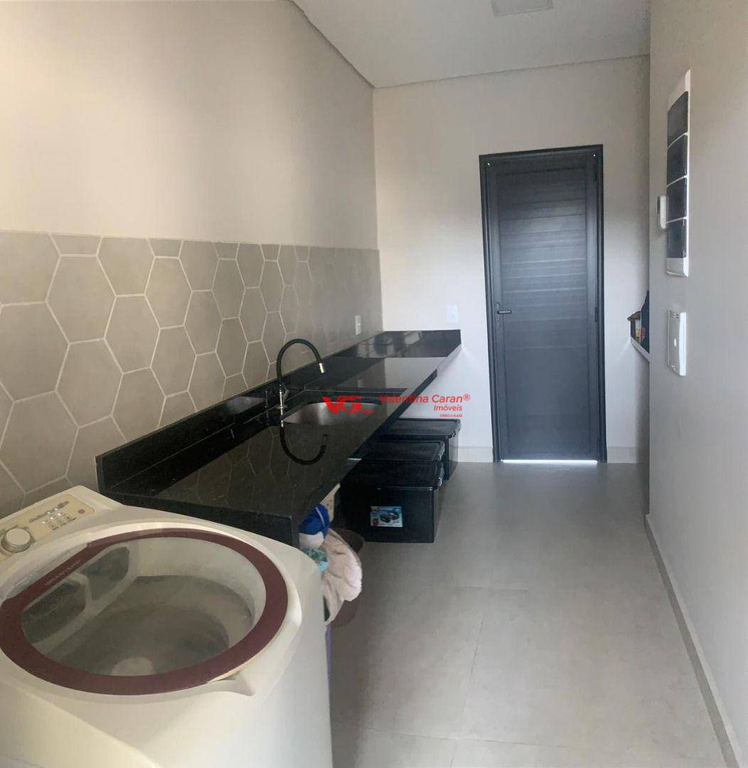 Sobrado à venda com 3 quartos, 250m² - Foto 9