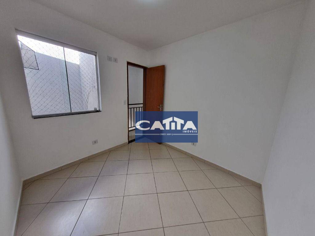 Sobrado para alugar com 2 quartos, 49m² - Foto 12