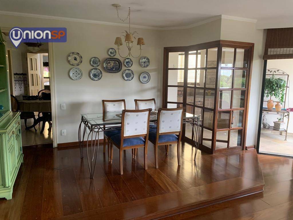 Apartamento à venda com 4 quartos, 213m² - Foto 5