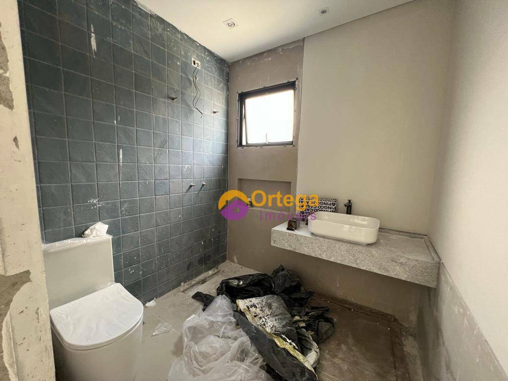 Sobrado à venda com 3 quartos, 212m² - Foto 12