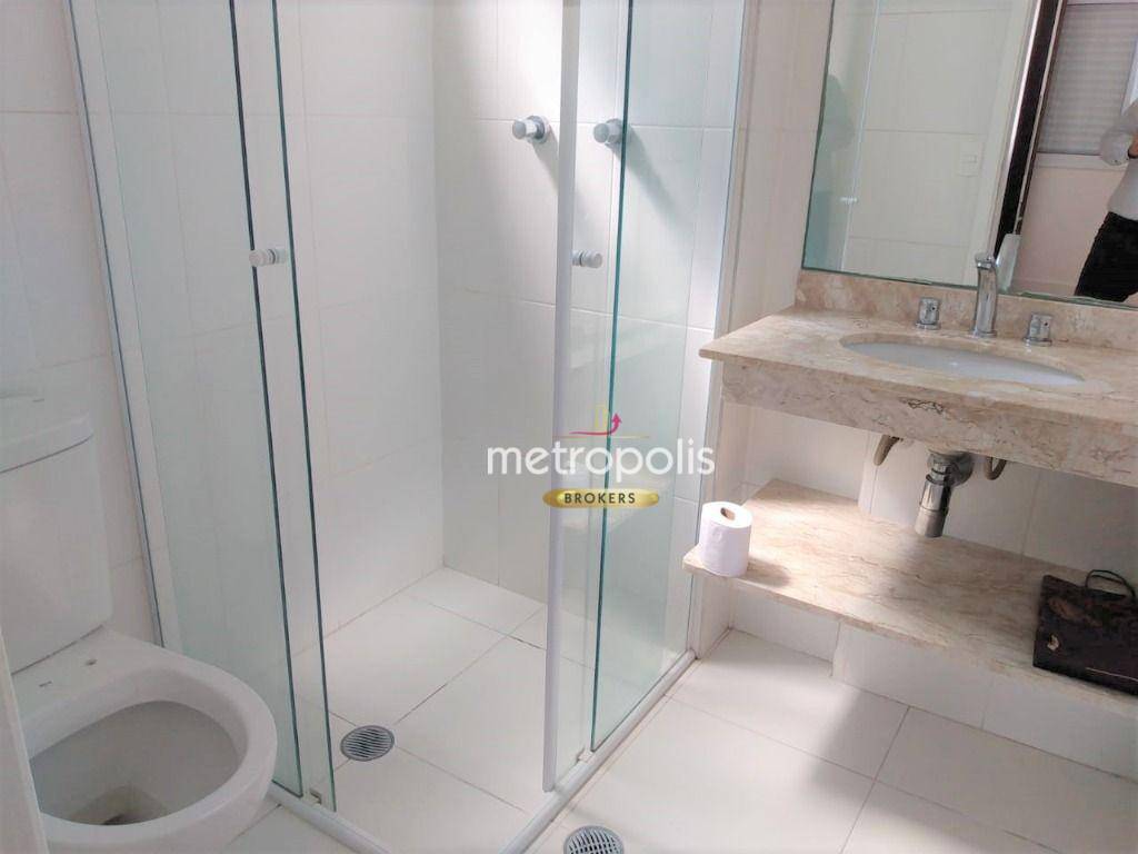 Apartamento para alugar com 2 quartos, 68m² - Foto 15