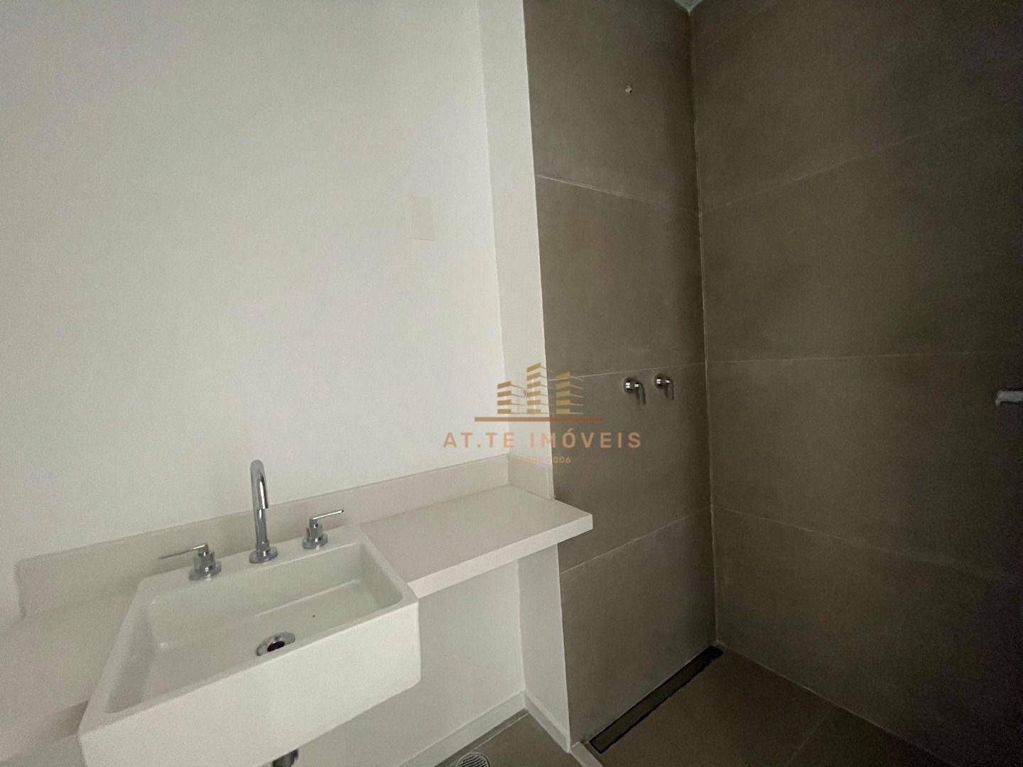 Apartamento à venda com 2 quartos, 78m² - Foto 8