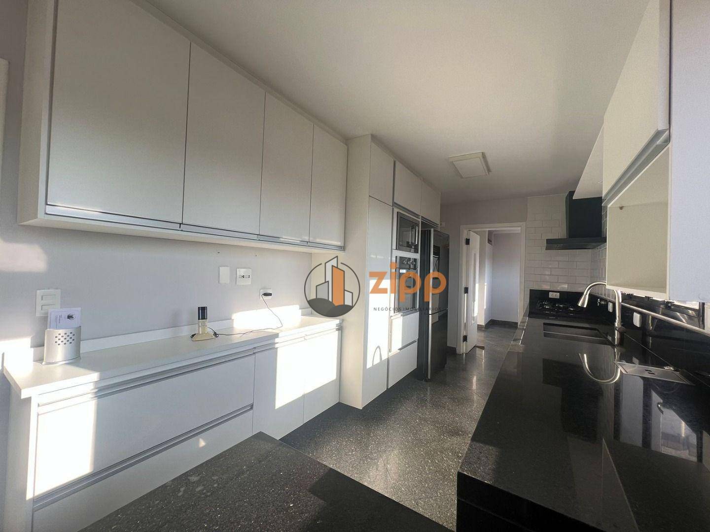 Cobertura à venda com 4 quartos, 666m² - Foto 11