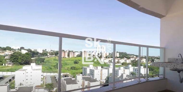 Apartamento à venda com 2 quartos, 68m² - Foto 5