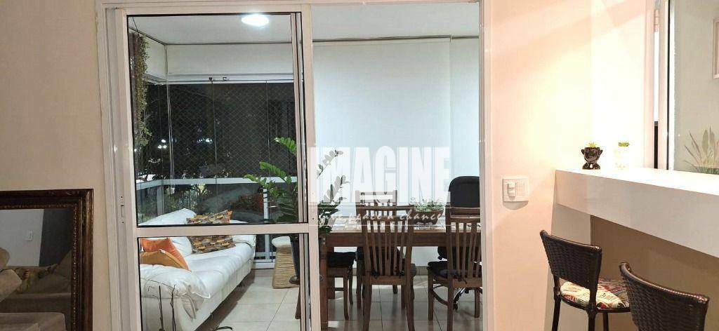 Apartamento à venda com 2 quartos, 110m² - Foto 10