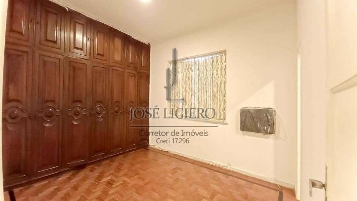 Casa à venda com 4 quartos, 205m² - Foto 22