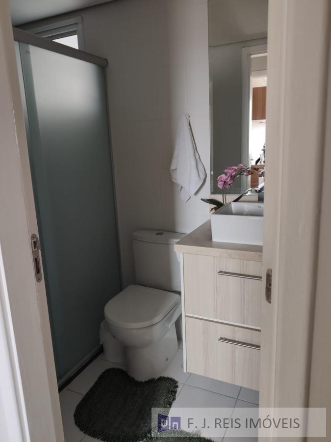 Apartamento à venda com 2 quartos, 62m² - Foto 16