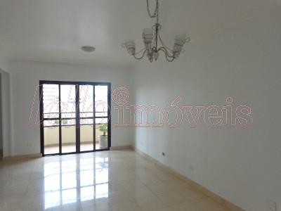 Apartamento para alugar com 2 quartos, 125m² - Foto 1