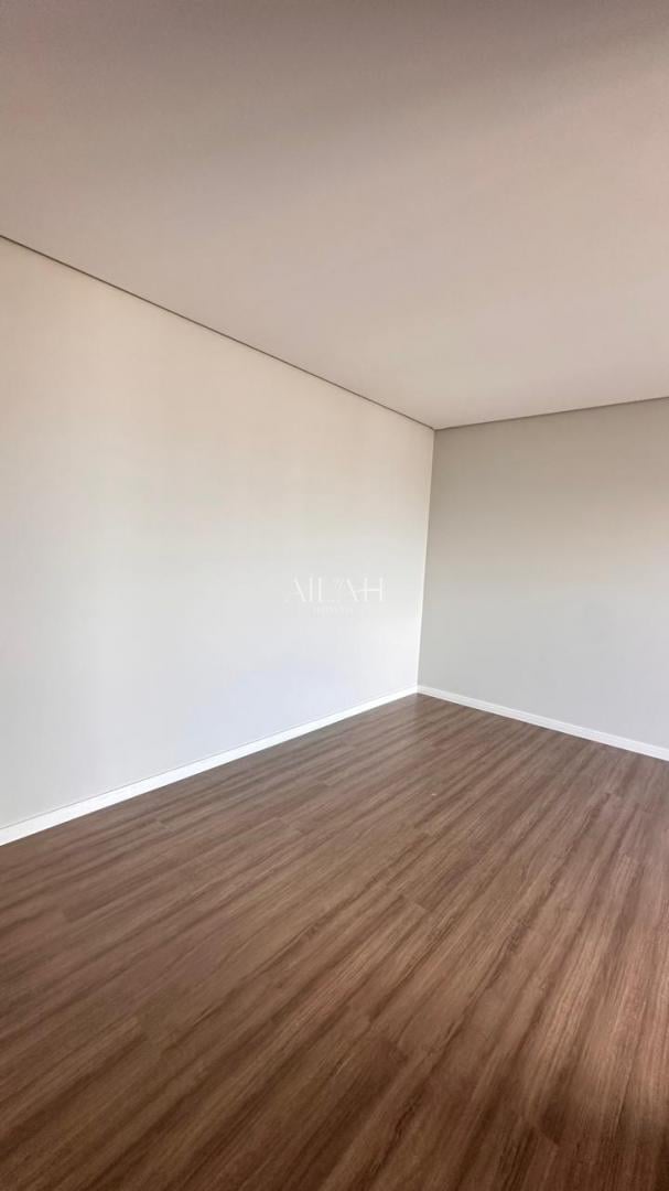 Apartamento à venda com 3 quartos, 110m² - Foto 3