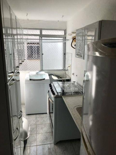 Apartamento à venda com 3 quartos, 66m² - Foto 3