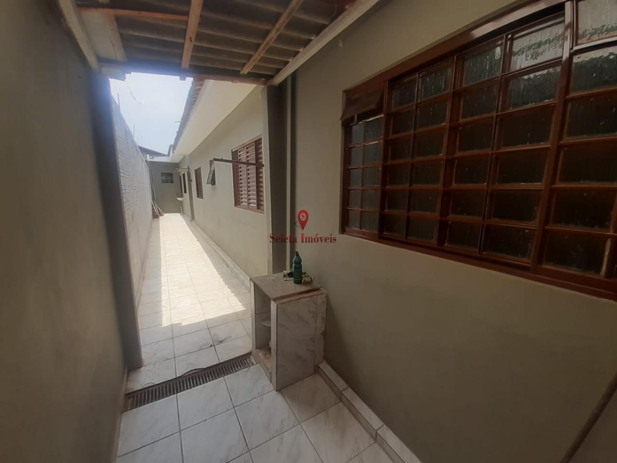 Casa à venda com 3 quartos, 130m² - Foto 12