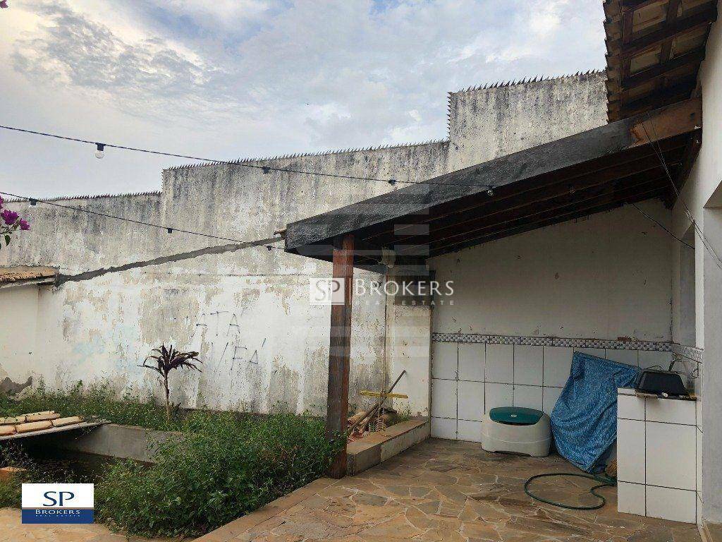 Casa à venda com 3 quartos, 172m² - Foto 31