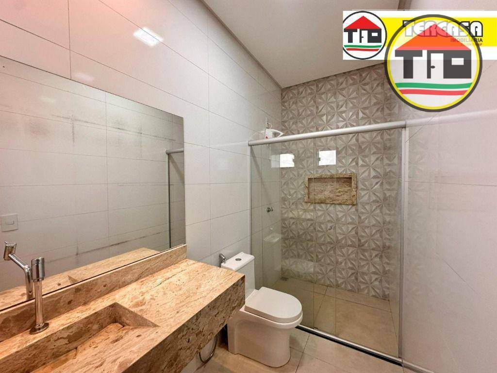 Casa de Condomínio para alugar com 3 quartos, 162m² - Foto 12