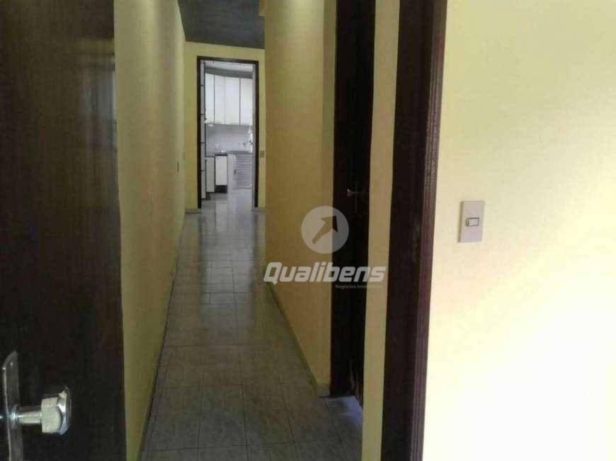 Sobrado à venda com 3 quartos, 251m² - Foto 4