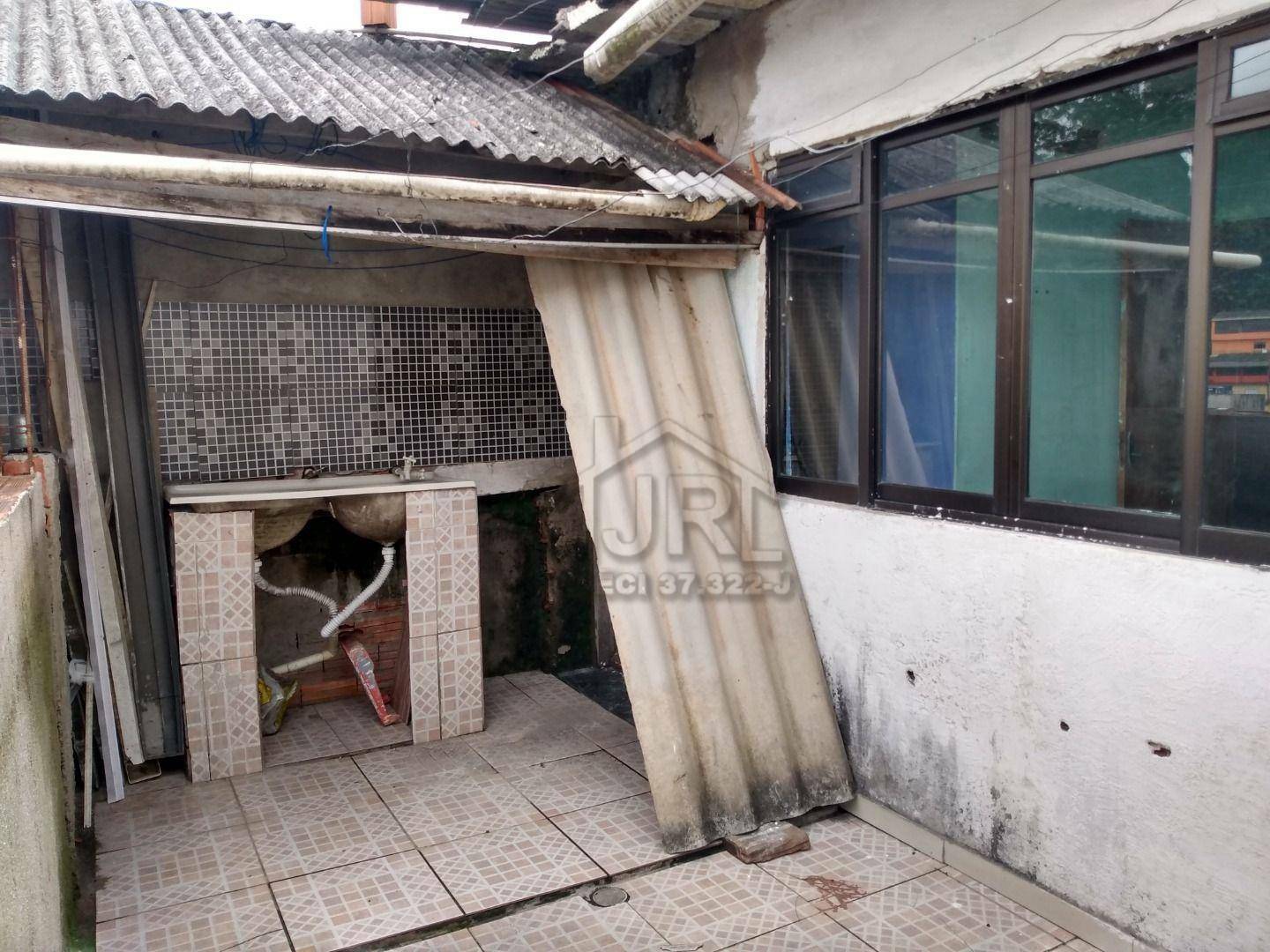 Casa à venda com 2 quartos, 100m² - Foto 22