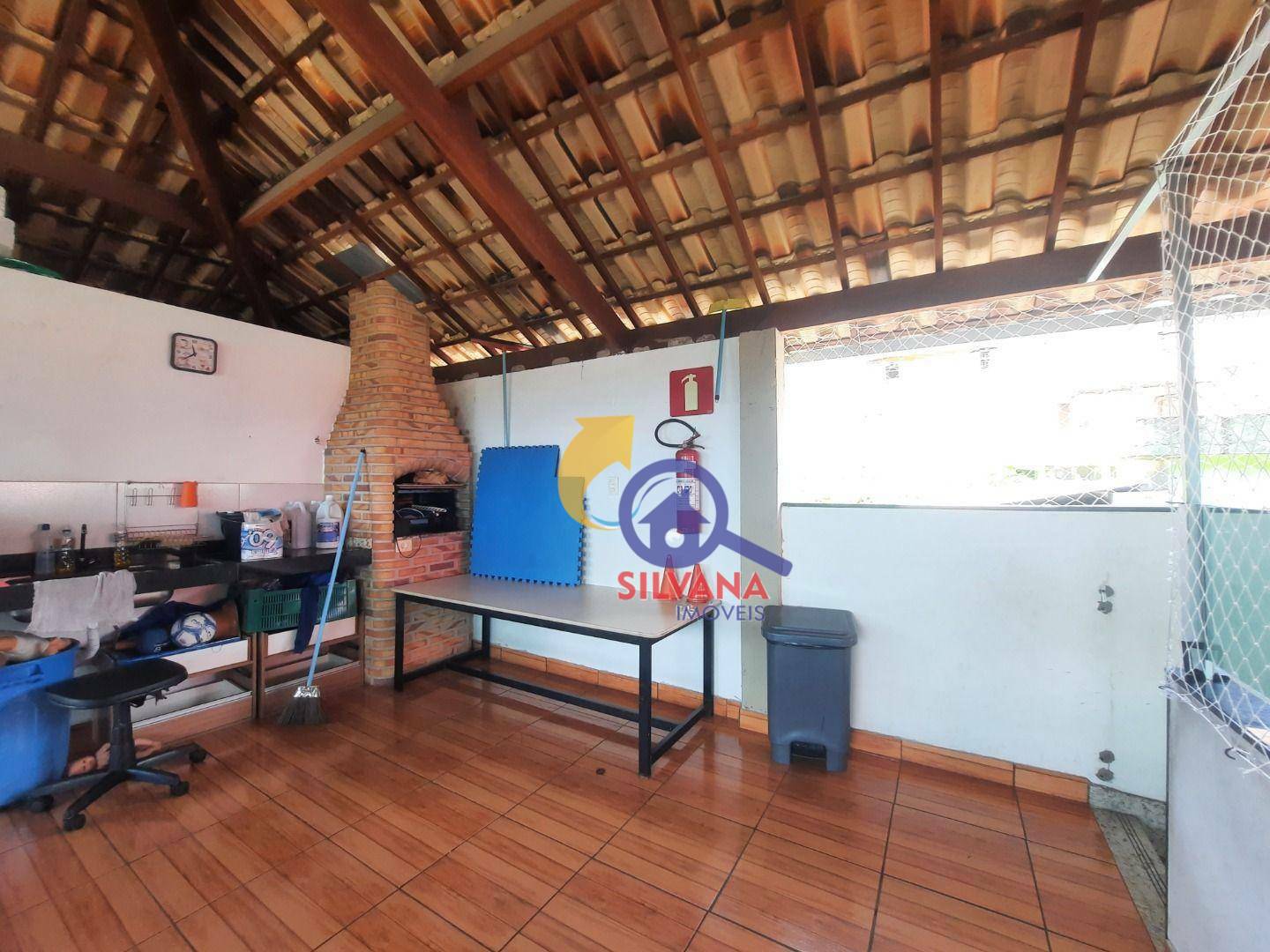 Casa de Condomínio à venda com 3 quartos, 360m² - Foto 18