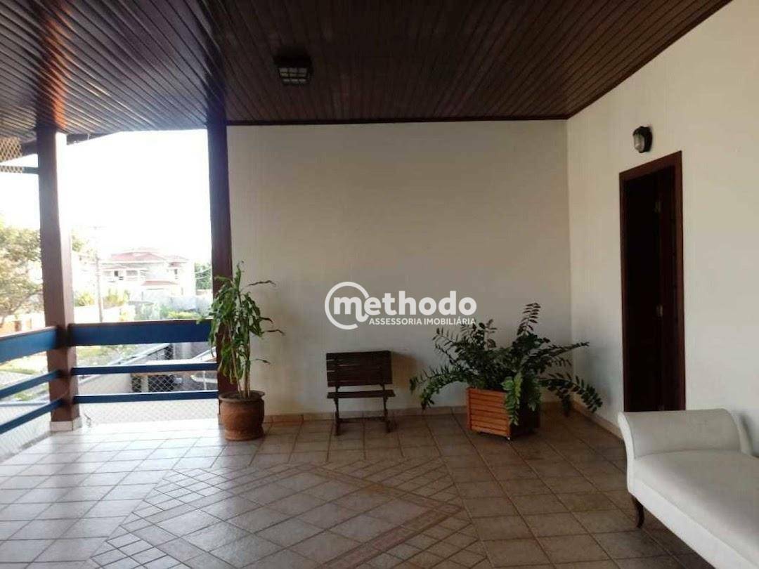 Casa à venda com 4 quartos, 391m² - Foto 5