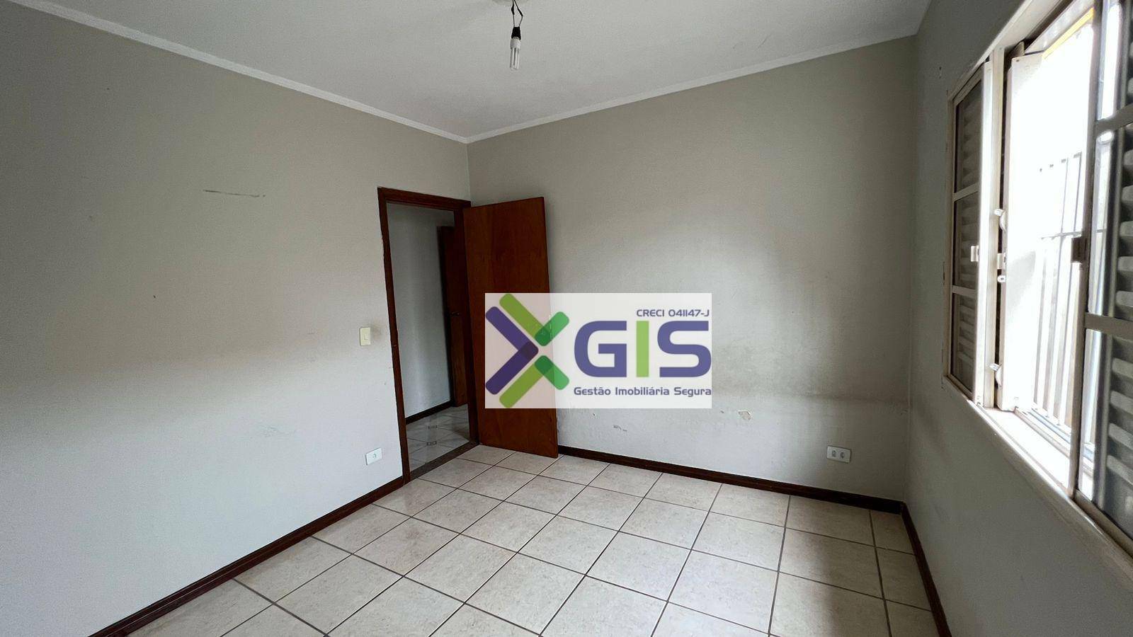 Casa à venda e aluguel com 3 quartos, 143m² - Foto 8