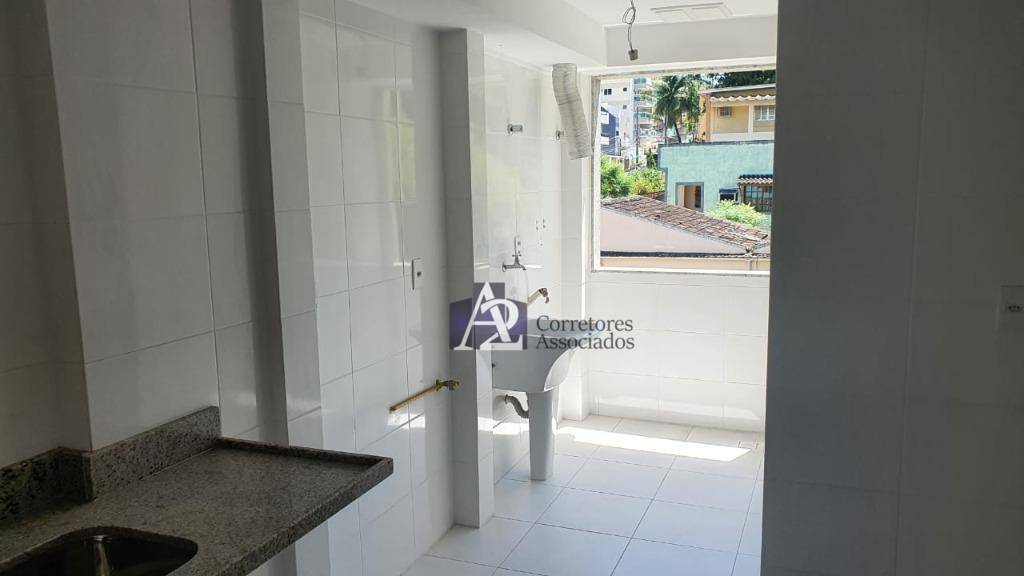 Apartamento à venda com 2 quartos, 70m² - Foto 9