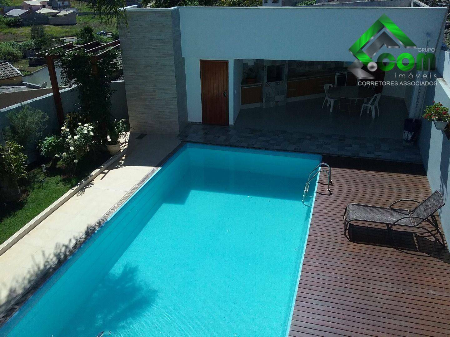 Casa à venda com 4 quartos, 231m² - Foto 4