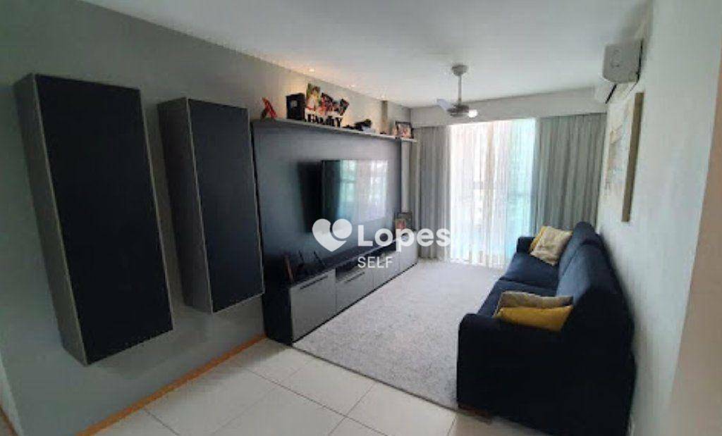 Apartamento à venda com 2 quartos, 84m² - Foto 1