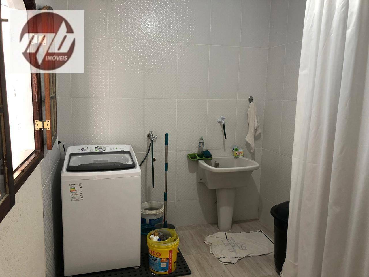 Sobrado à venda com 4 quartos, 300m² - Foto 59