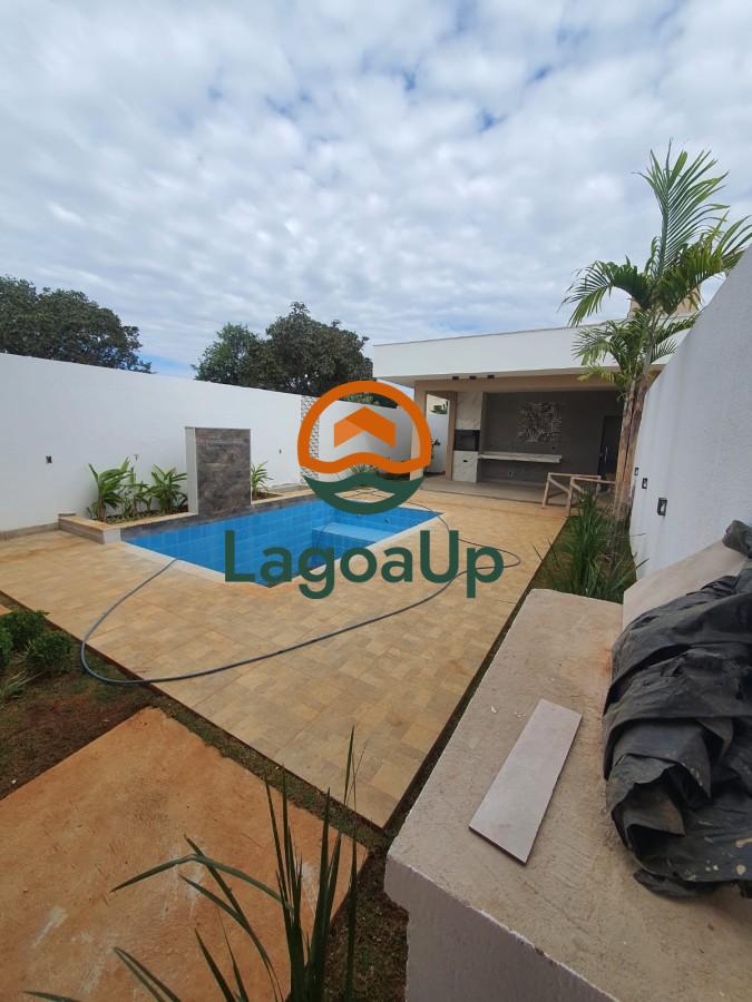 Casa à venda com 4 quartos, 134m² - Foto 14