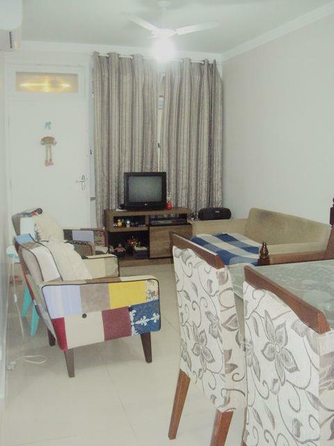 Apartamento à venda com 2 quartos, 62m² - Foto 2