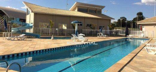 Casa à venda com 3 quartos, 140m² - Foto 1