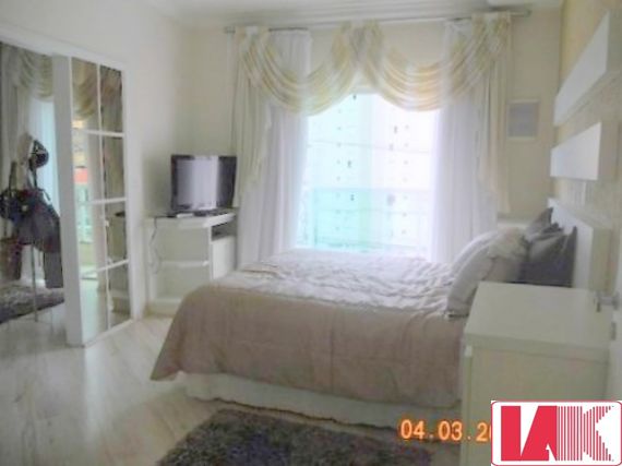 Sobrado à venda com 3 quartos, 241m² - Foto 27