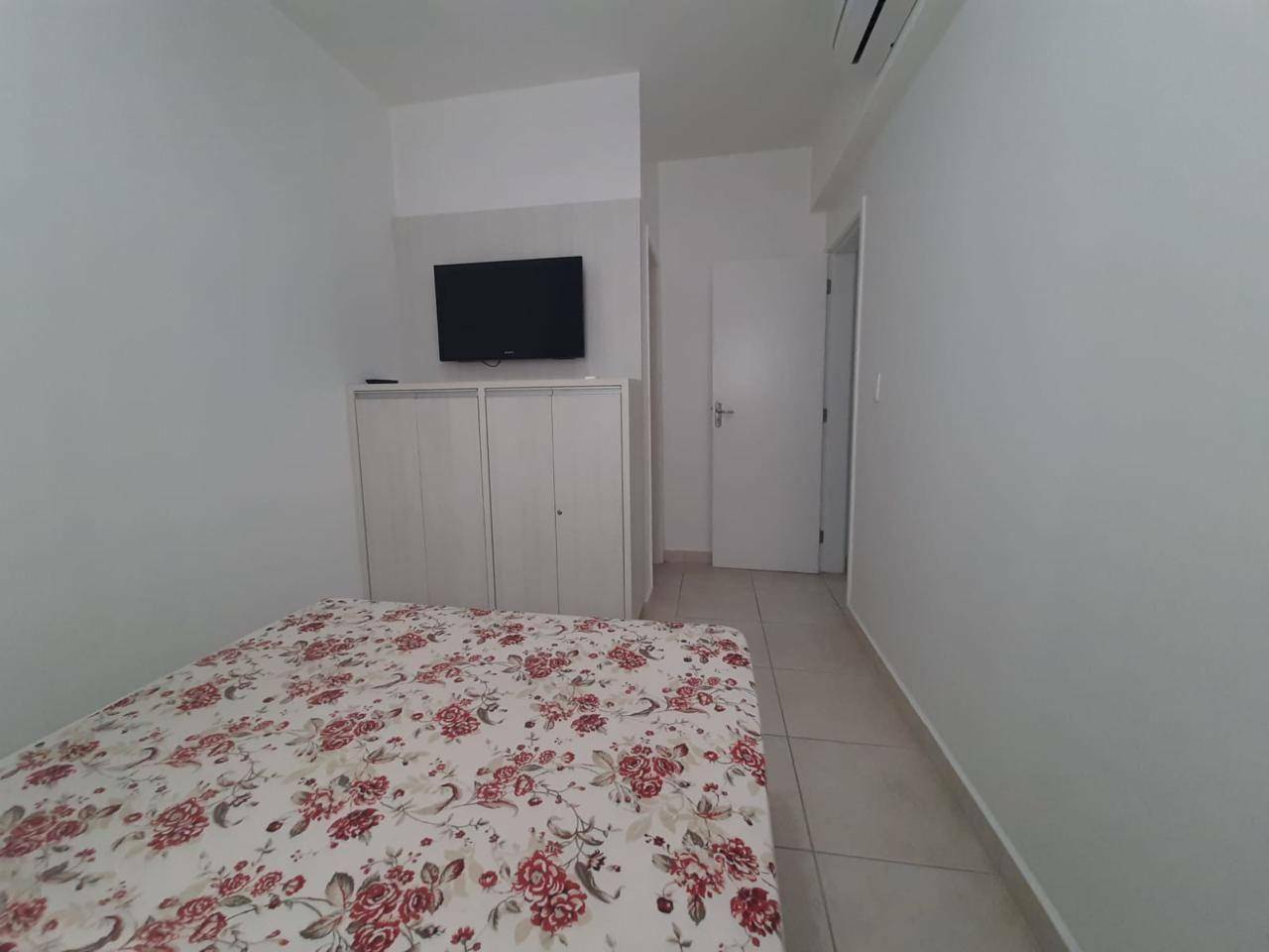 Apartamento à venda com 2 quartos, 65m² - Foto 13