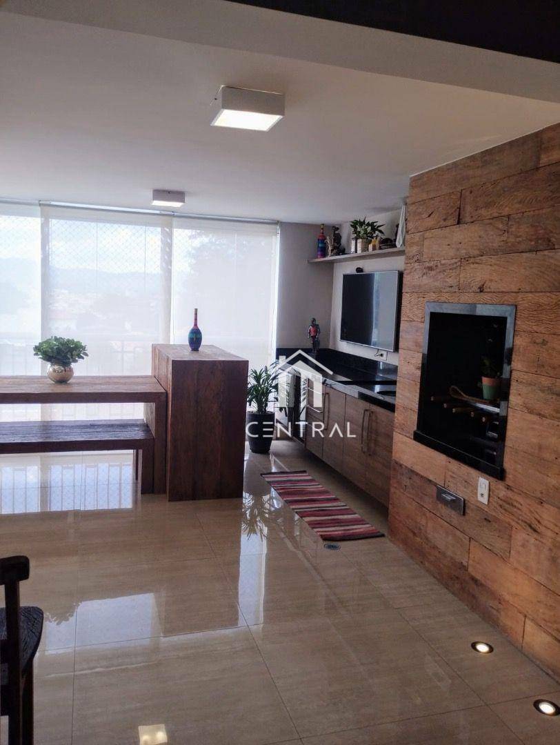 Apartamento à venda com 3 quartos, 182m² - Foto 5