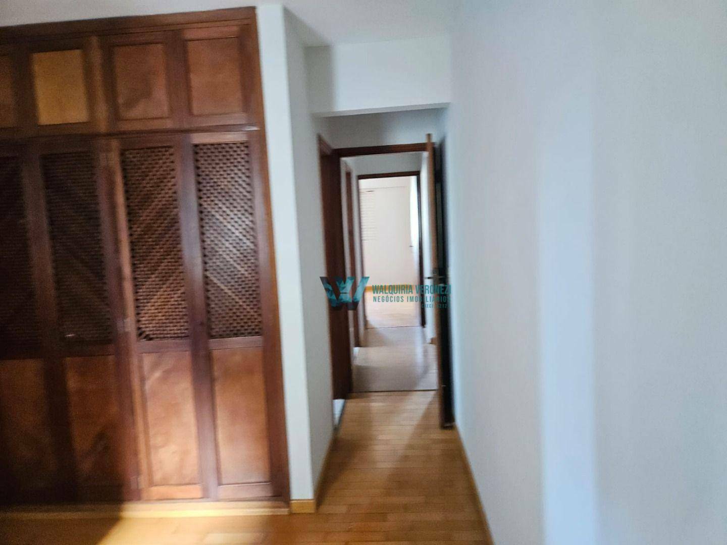 Apartamento à venda com 3 quartos, 135m² - Foto 17